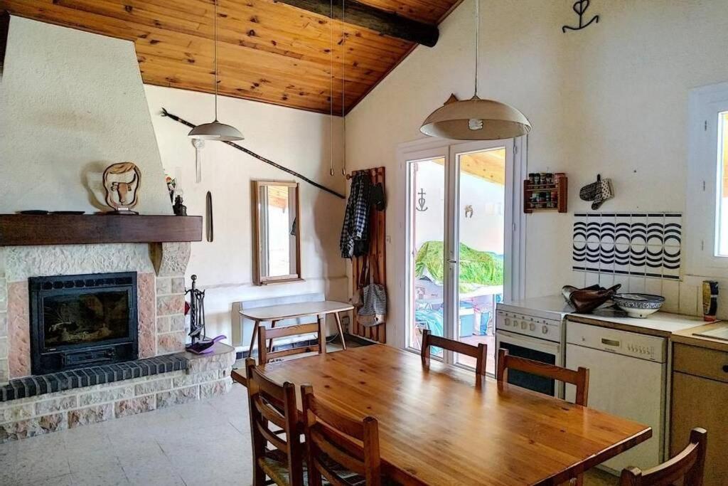 Вилла Chalet Typique Au Coeur De La Petite Camargue Вовер Экстерьер фото